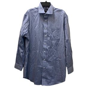 Jos. A. Bank traveler tailored fit shirt